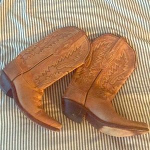 Size 7 real leather cowboy boots